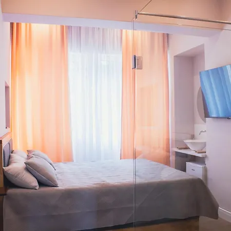 Luxury Seaside House Noble- Location In Town Πανσιόν *