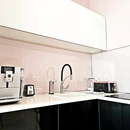 Luxury Seaside House Noble- 5 Star Apartmant And 3* スプリト