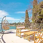 Luxury Seaside House Noble- 5 Star Apartmant And Πανσιόν