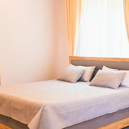 Luxury Seaside House Noble- 5 Star Apartmant And 게스트하우스 3*