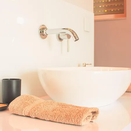 Luxury Seaside House Noble- 5 Star Apartmant And 스플리트