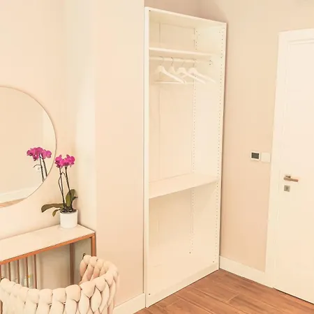 Luxury Seaside House Noble- 5 Star Apartmant And 3* 스플리트