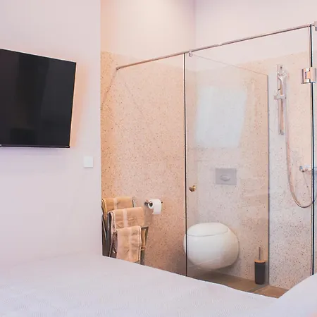 Luxury Seaside House Noble- 5 Star Apartmant And 스플리트