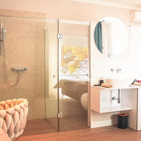 Luxury Seaside House Noble- Location In Town