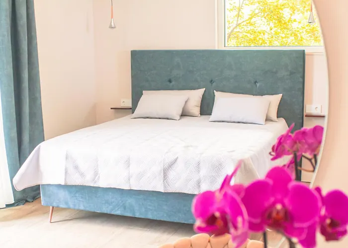 Luxury Seaside House Noble- 5 Star Apartmant And Pensjonat 3*