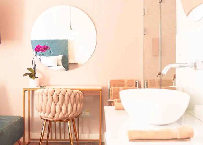 Luxury Seaside House Noble- 5 Star Apartmant And 招待所 斯普利特