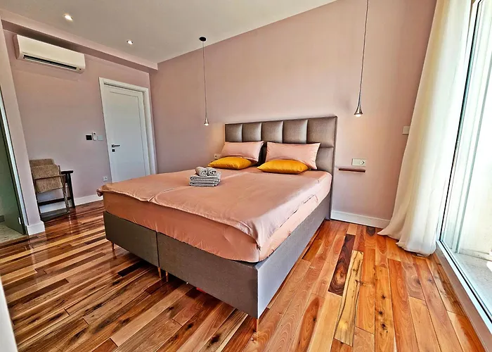 招待所 Luxury Seaside House Noble- 5 Star Apartmant And 斯普利特